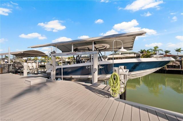 139 San Salvador ST, Naples, FL 34113