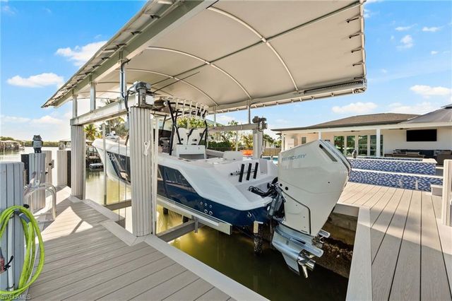 139 San Salvador ST, Naples, FL 34113