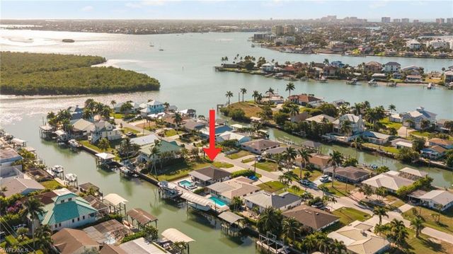 139 San Salvador ST, Naples, FL 34113