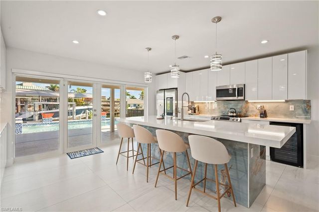 139 San Salvador ST, Naples, FL 34113