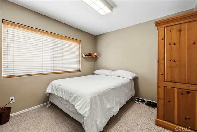 18326 Elkwood, Reseda, CA 91335