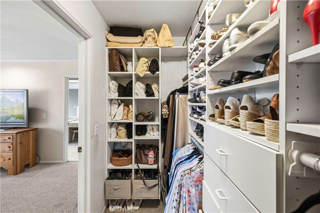 18326 Elkwood, Reseda, CA 91335