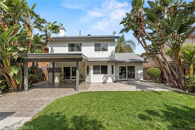 18326 Elkwood, Reseda, CA 91335