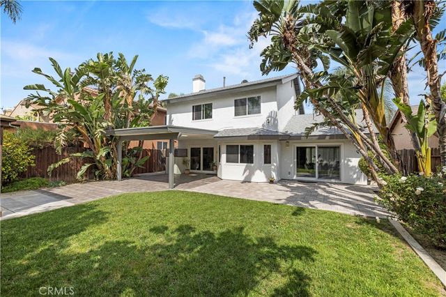 18326 Elkwood, Reseda, CA 91335