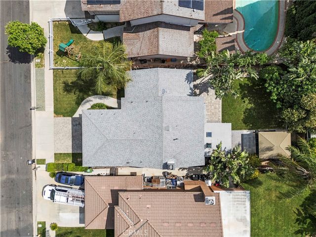 18326 Elkwood, Reseda, CA 91335