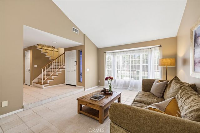 18326 Elkwood, Reseda, CA 91335