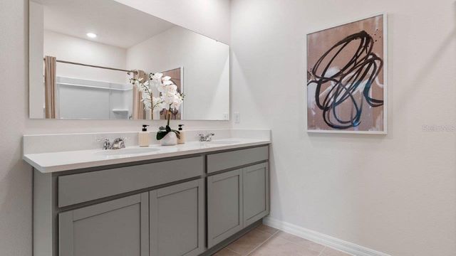 8559 CAPE FOX COVE, Lakeland, FL 33810