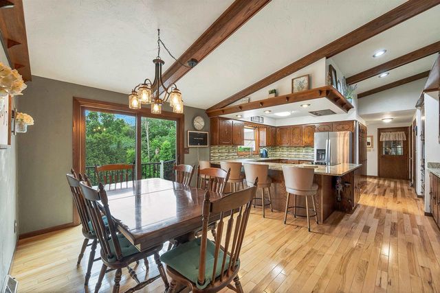 2687 VISSERS COURT, Green Bay, WI 54313