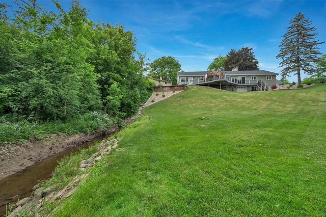 2687 VISSERS COURT, Green Bay, WI 54313