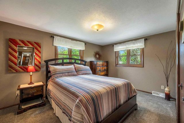 2687 VISSERS COURT, Green Bay, WI 54313