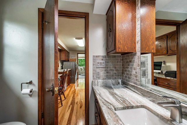 2687 VISSERS COURT, Green Bay, WI 54313