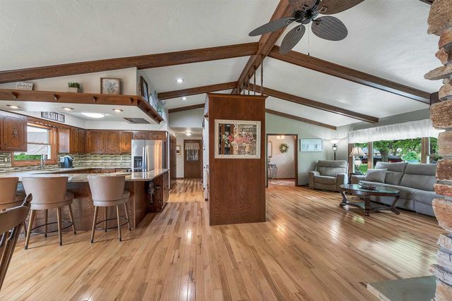 2687 VISSERS COURT, Green Bay, WI 54313