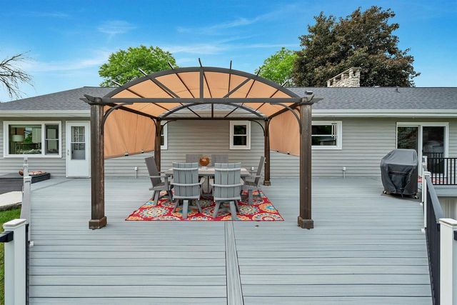2687 VISSERS COURT, Green Bay, WI 54313