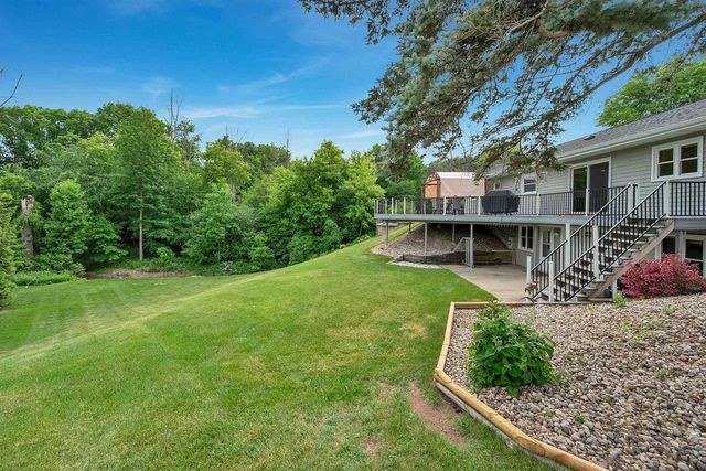 2687 VISSERS COURT, Green Bay, WI 54313