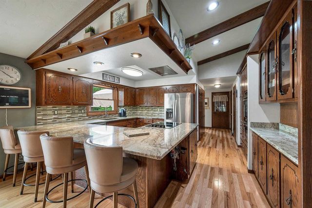 2687 VISSERS COURT, Green Bay, WI 54313