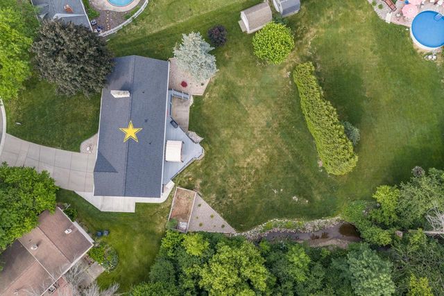 2687 VISSERS COURT, Green Bay, WI 54313
