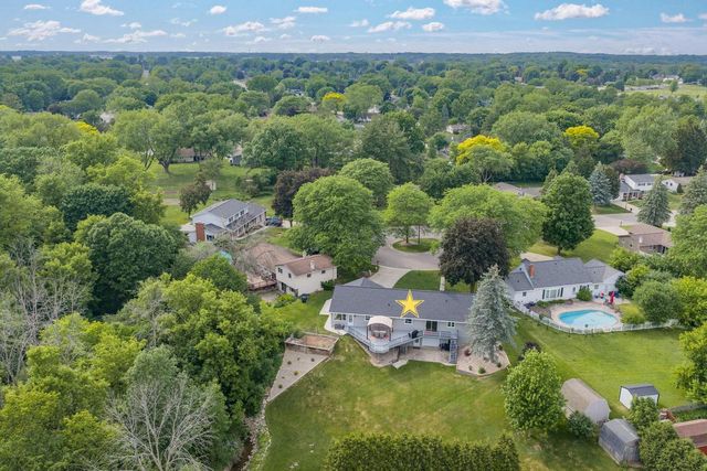 2687 VISSERS COURT, Green Bay, WI 54313