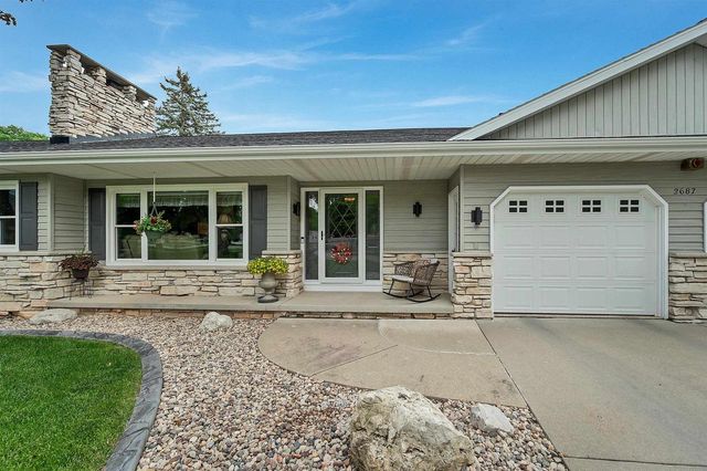 2687 VISSERS COURT, Green Bay, WI 54313