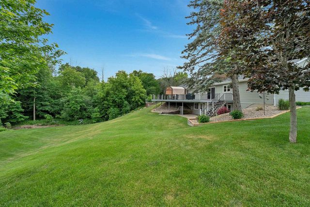 2687 VISSERS COURT, Green Bay, WI 54313