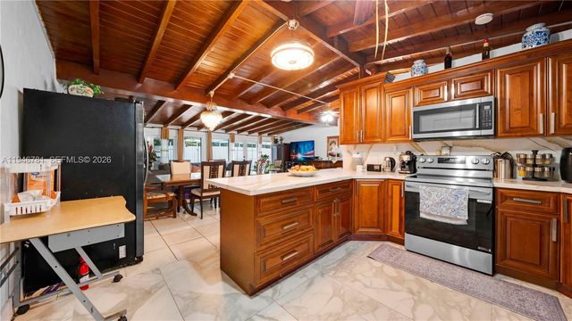 14800 NE 16th Ave, Miami, FL 33161