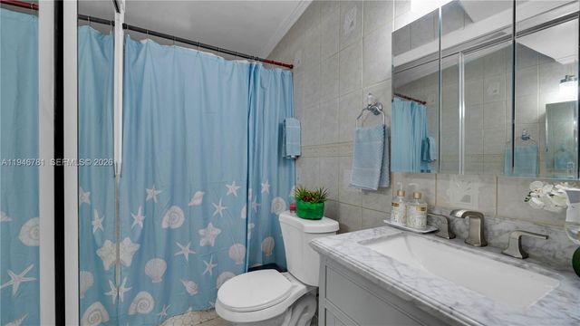 14800 NE 16th Ave, Miami, FL 33161