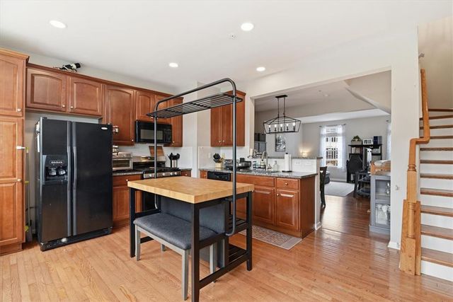 1648 Oakridge Lane, Hellertown Boro, PA 18055