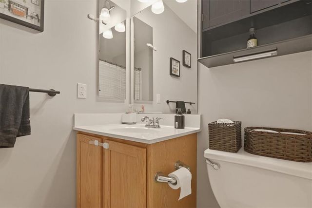 1648 Oakridge Lane, Hellertown Boro, PA 18055