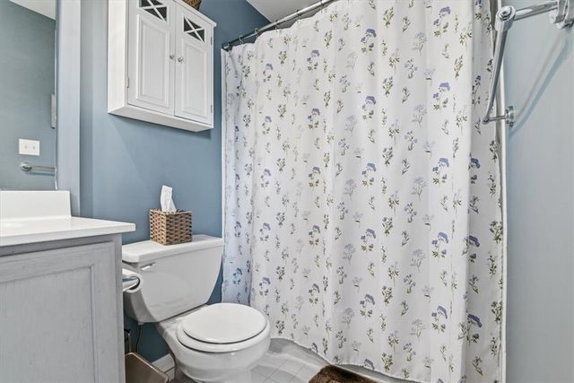 1648 Oakridge Lane, Hellertown Boro, PA 18055