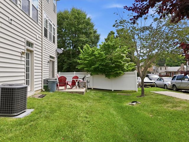 1648 Oakridge Lane, Hellertown Boro, PA 18055