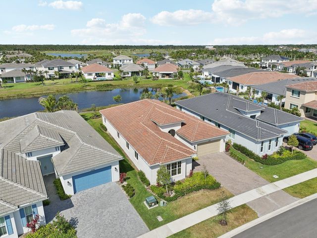 12225 Waterstone Circle, Palm Beach Gardens, FL 33412