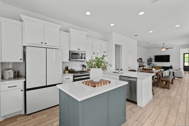 12415 Aurora Basin, San Antonio, TX 78254