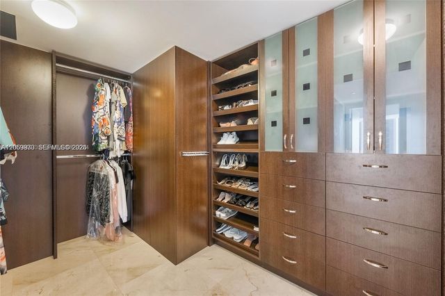 17201 Collins Avenue 3501, Sunny Isles Beach, FL 33160