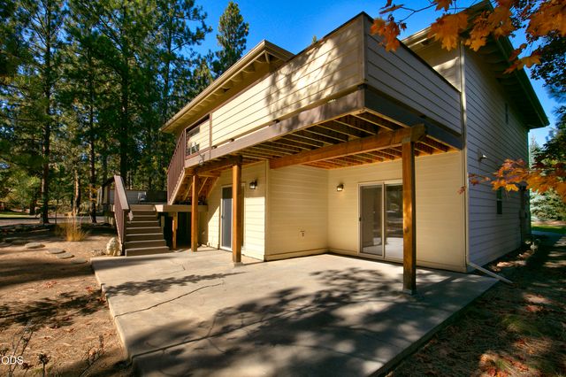 2747 NW Whitworth Way, Bend, OR 97703
