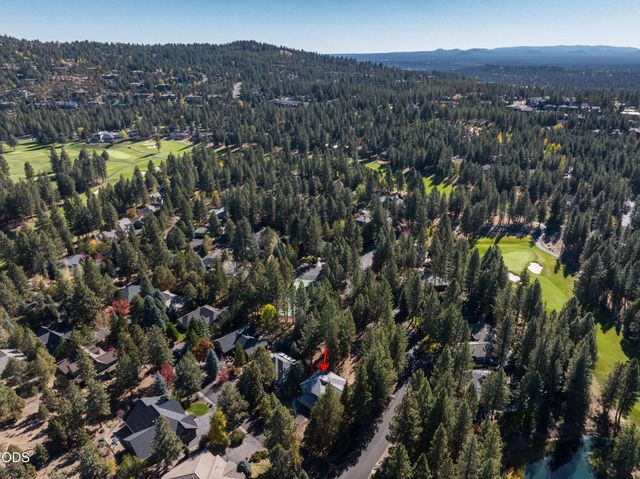 2747 NW Whitworth Way, Bend, OR 97703