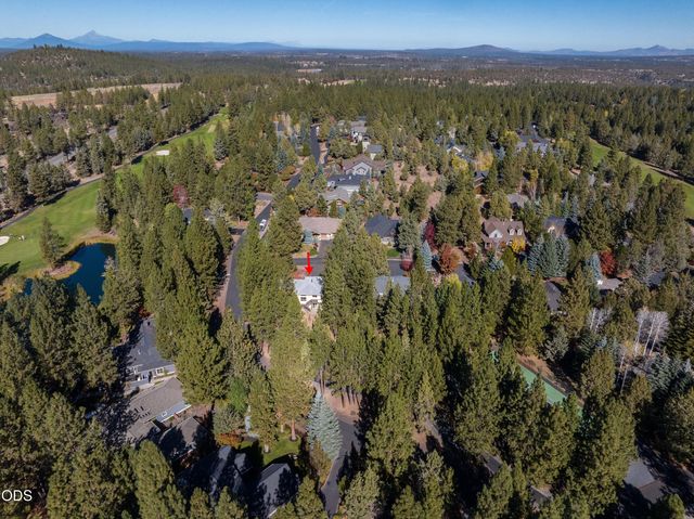 2747 NW Whitworth Way, Bend, OR 97703