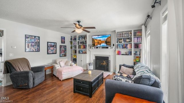 970 Winterside Lane, Winston Salem, NC 27101