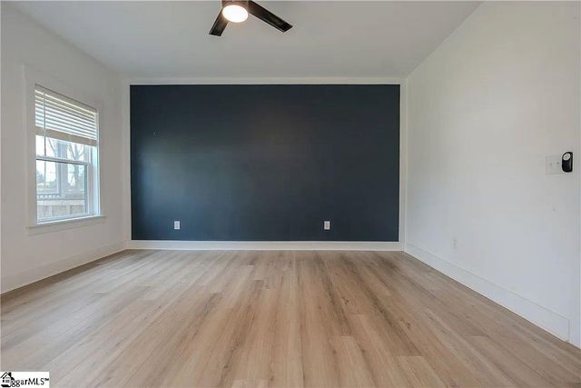203 Mr Jim Lane, Clinton, SC 29325
