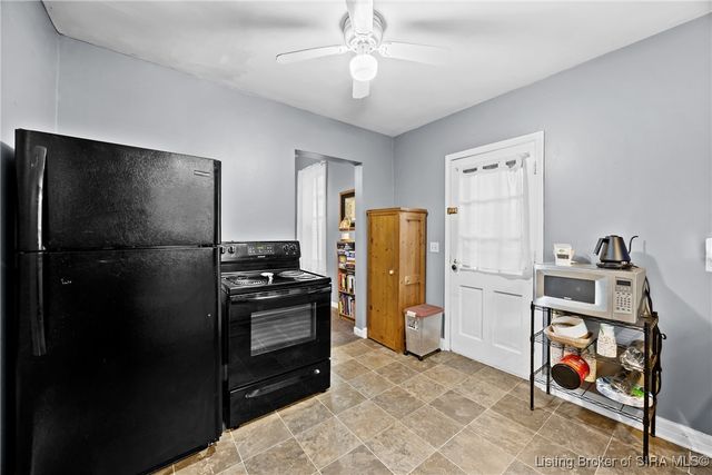 1313 Vine Street, New Albany, IN 47150