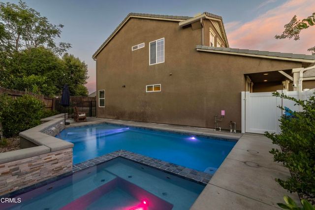 1408 Waterfall Lane, Bakersfield, CA 93311