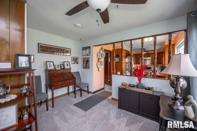 2611 W BELLE VISTA Court, West Peoria, IL 61604