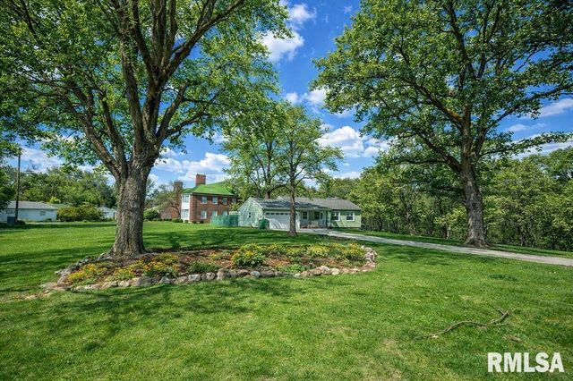2611 W BELLE VISTA Court, West Peoria, IL 61604