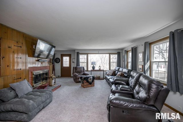 2611 W BELLE VISTA Court, West Peoria, IL 61604