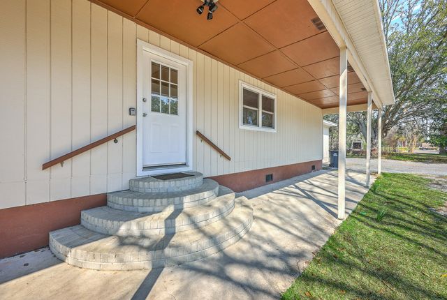 106 Mayrant Street, Summerville, SC 29483