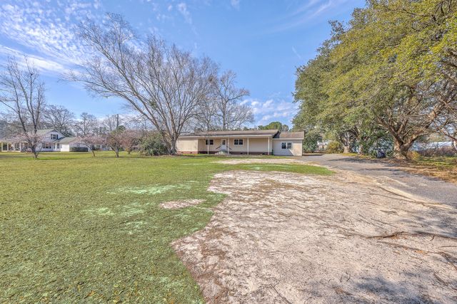 106 Mayrant Street, Summerville, SC 29483