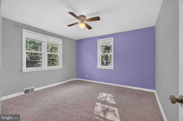 1653 E WHEAT RD, Vineland, NJ 08360