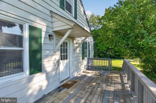 1653 E WHEAT RD, Vineland, NJ 08360