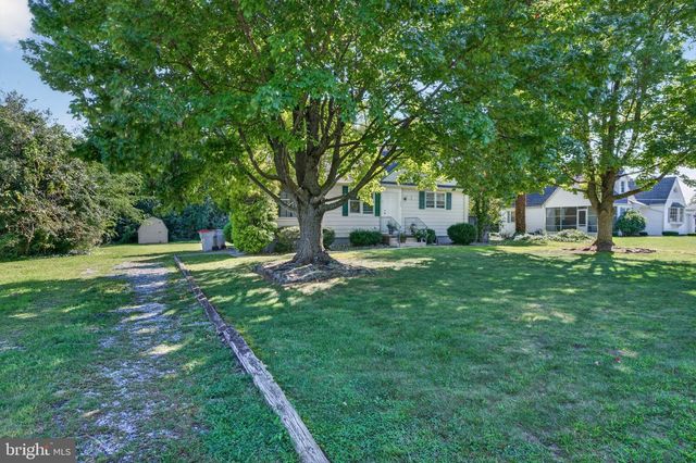 1653 E WHEAT RD, Vineland, NJ 08360