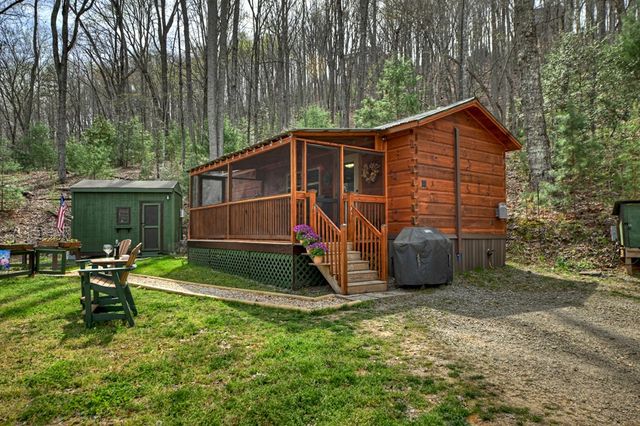 57 Meadow Hill, Morganton, GA 30560