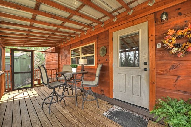 57 Meadow Hill, Morganton, GA 30560