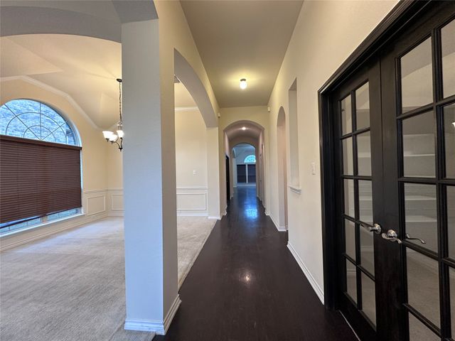 702 Carolyn T Hunt Drive, Cedar Hill, TX 75104